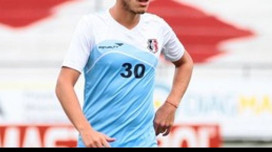 Imagem  Volante do Santa Cruz se mostra contrário ao horário do jogo contra o Vitória