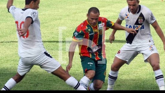 Imagem Vasco estreia na Série B com goleada sobre o Sampaio Corrêa