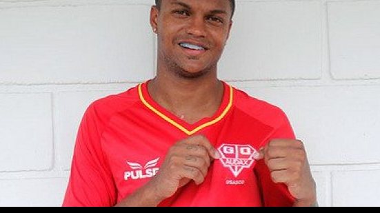 Imagem Meia quebra pré-contrato para acertar com Corinthians e acaba reprovado