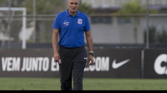 Imagem Tite define equipe que joga contra o Vitória; Cássio vai para o banco