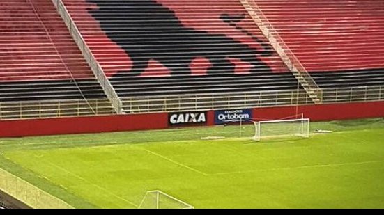 Imagem Vitória desmente rumores de que teria aumentado espaço de torcida do Corinthians