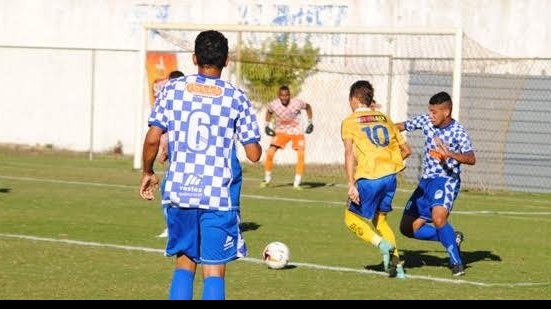 Imagem Baianão larga na frente na final da Copa do Descobrimento