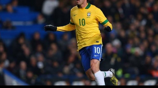 Imagem Após corte de Douglas Costa, Kaká ganha nova chance na Seleção