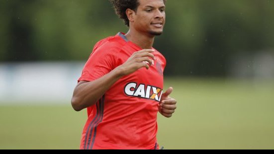 Imagem Volante do Flamengo destaca importância do jogo contra o Vitória