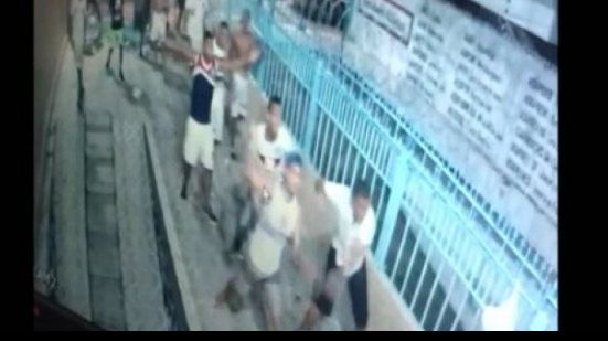 Imagem Vídeo mostra troca de agressões entre a Bamor e a Terror Tricolor