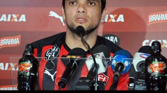 Imagem Norberto é absolvido no STJD e está liberado para enfrentar o Inter