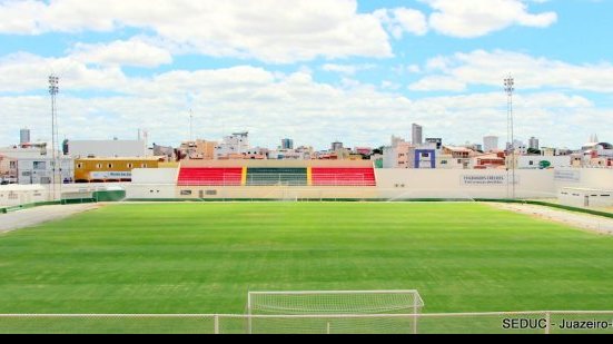 Imagem FBF inicia nesta segunda vistorias em estádios para a temporada 2017