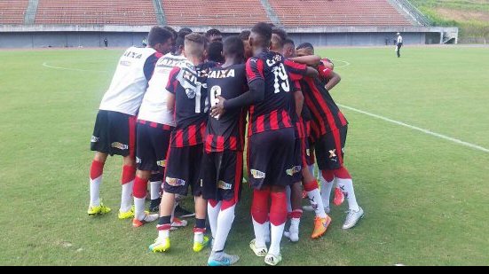 Imagem Vitória vence o Bahia nos pênaltis e é campeão da Copa Metropolitana