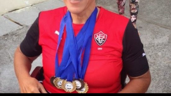 Imagem Nadadora do Vitória conquista sete medalhas no Ceará