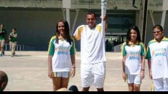Imagem Tocha Olímpica passa por Fortaleza e percorre cidades do Ceará até quinta