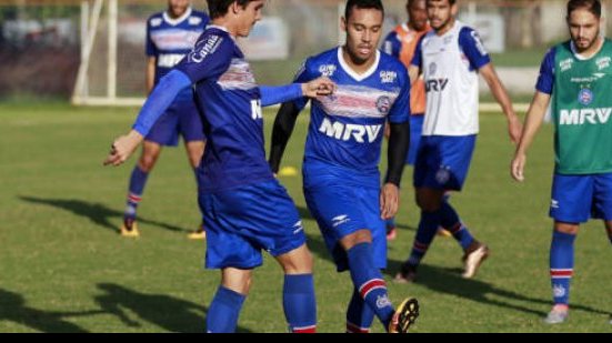 Imagem Parte do elenco do Bahia se reapresenta e treina no Fazendão