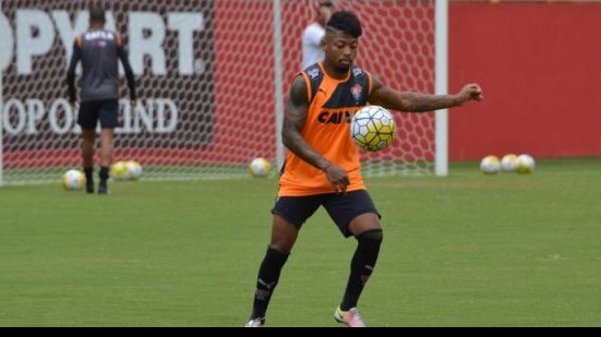 Imagem Vitória realiza último treino e divulga lista de relacionados para jogo