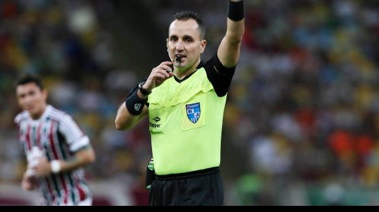 Imagem Árbitro carioca apita Criciúma x Bahia, no Heriberto Hulse