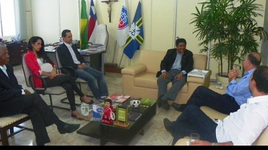 Imagem Diretoria da FBF é homenageada pela Prefeitura de Feira de Santana