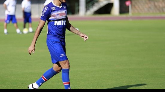 Imagem Jackson pede Bahia ligado contra o Londrina para não perder pontos em casa