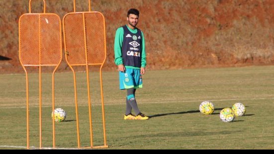 Imagem Cria do Leão, Arthur Maia enfrenta Vitória pela primeira vez na carreira