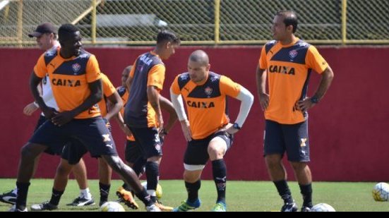 Imagem Vitória se reapresenta, treina e se prepara para duelo com o Grêmio