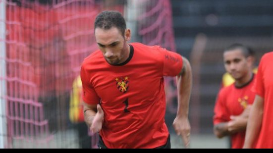 Imagem Volante ex-Vitória será titular no time do Sport nesta qurta