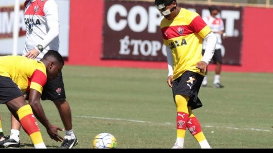 Imagem Vitória realiza treino tático e pode ter reforço importante contra o Cruzeiro 