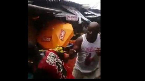 Imagem Holyfield briga com homem na Feira de São Joaquim: me chamou de corno e mulher