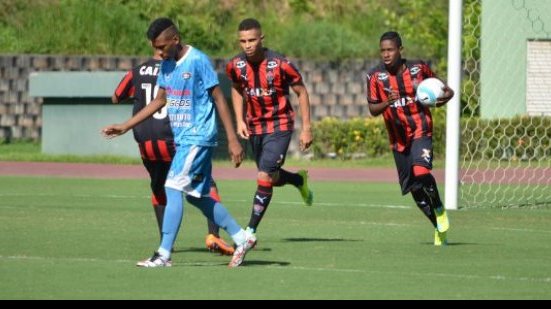 Imagem Vitória sub-15 vence bem e avança para quartas de final da Copa 2 de Julho
