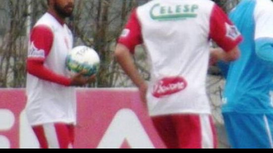 Imagem Ávine foca em estreia na segunda do catarinense com a camisa do Hercílio Luz