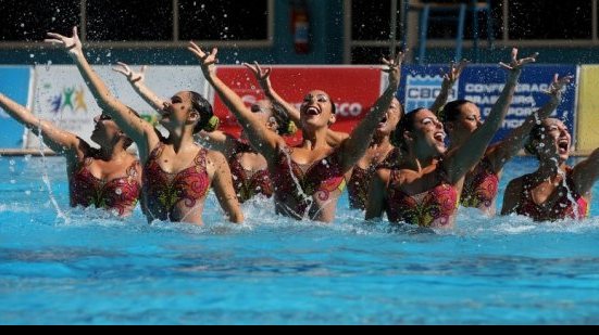 Imagem Nado Sincronizado faz treinamento fechado na piscina de Salvador