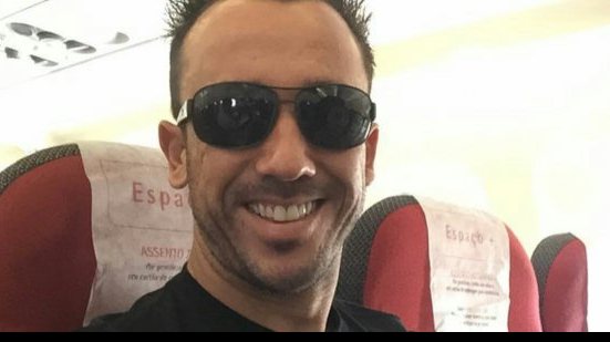 Imagem Afastado do elenco do Bahia, Thiago Ribeiro vai descansar no final de semana