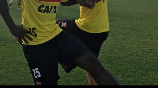 Imagem  Vitória treina na Cidade do Galo e está pronto para decisão com o Cruzeiro
