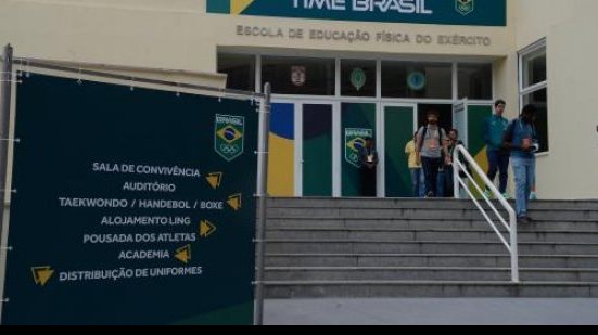 Imagem Nuzman vê com simpatia a continência dos atletas militares no pódio
