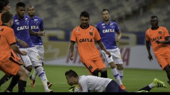 Imagem Vitória volta a perder para o Cruzeiro e é eliminado da Copa do Brasil