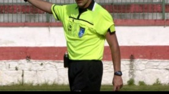 Imagem Confira o trio de arbitragem para Bahia e Luverdense