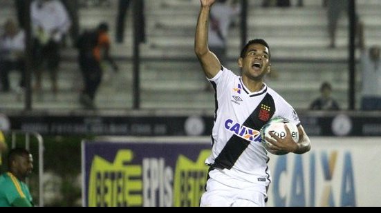 Imagem Vasco vence Bragantino e mantém liderança da Série B; Confira mais resultados
