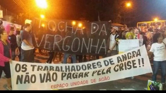 Imagem Tumulto em Angra dos Reis interrompeu passagem da tocha olímpica