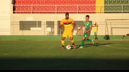 Imagem Teixeira de Freitas goleia o Juazeiro na Série B do Baianão