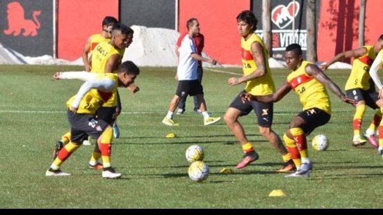 Imagem Vitória volta a treinar nesta segunda de olho no Coritiba 