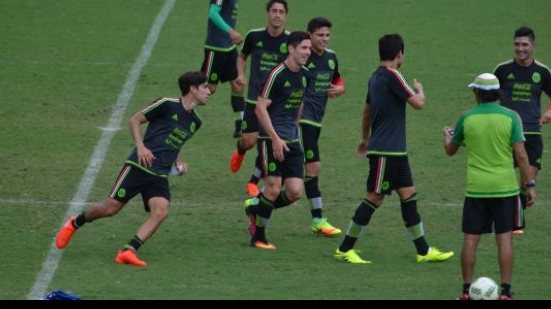 Imagem  Seleção Mexicana treina no Barradão para a Rio 2016