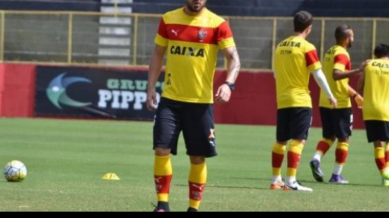 Imagem Novo capitão, Willian Farias comemora volta da "alegria" no Vitória