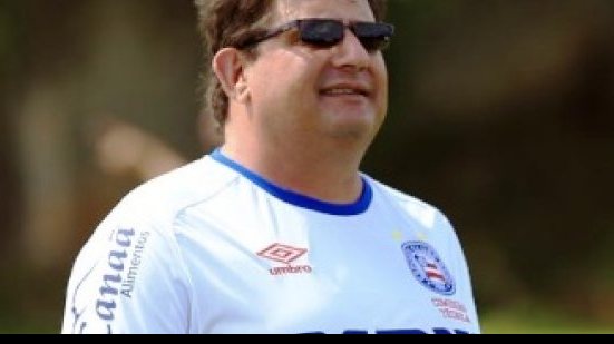 Imagem Guto Ferreira comenta período de treinos do Bahia e explica ajustes