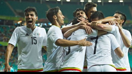 Imagem México goleia Fiji na Arena Fonte Nova