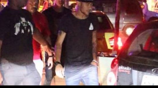 Imagem Neymar é chantageado com vídeo de briga em boate, diz colunista