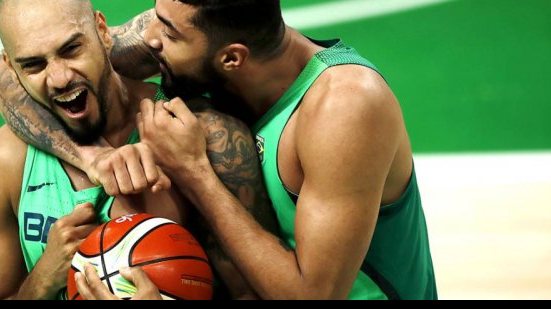 Imagem Basquete: Brasil perde da Argentina depois de duas prorrogações e se complica