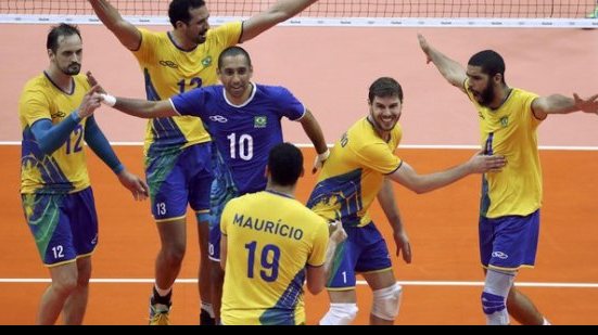 Imagem Brasil vence Argentina e enfrenta a Rússia na semifinal do vôlei masculino