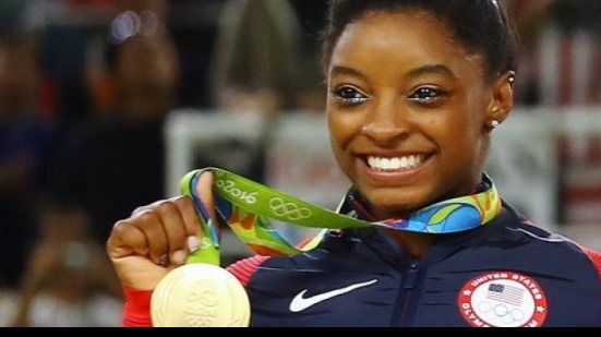 Imagem Após sucesso no Rio 2016, Simone Biles vai participar da Dança dos Famosos