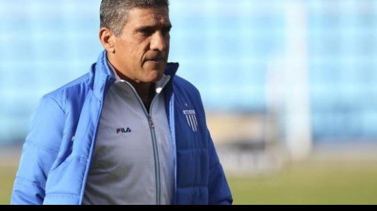 Imagem Após derrota para o Bahia, Avaí demite Silas do comando técnico