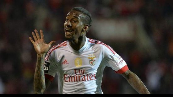 Imagem Visto de trabalho impede mudança para Inglaterra e Talisca vai jogar na Turquia