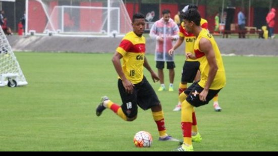 Imagem Debaixo de chuva, Vitória encerra preparação para enfrentar o Coritiba