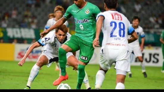 Imagem Ex-jogador do Vitória tenta titulo importante no futebol japônes