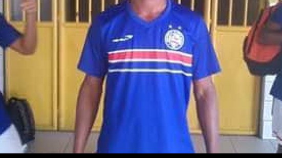 Imagem Ex-atleta da base do Bahia sofre ataque cardíaco e morre no Campo do Tejo