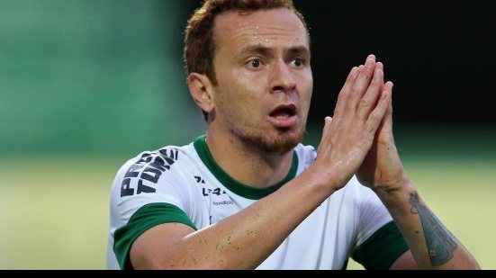 Imagem Vitória pode anunciar atacante nos próximos dias
